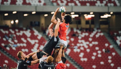 国安2026赛季重组启幕，老将挥别与新篇的解脱